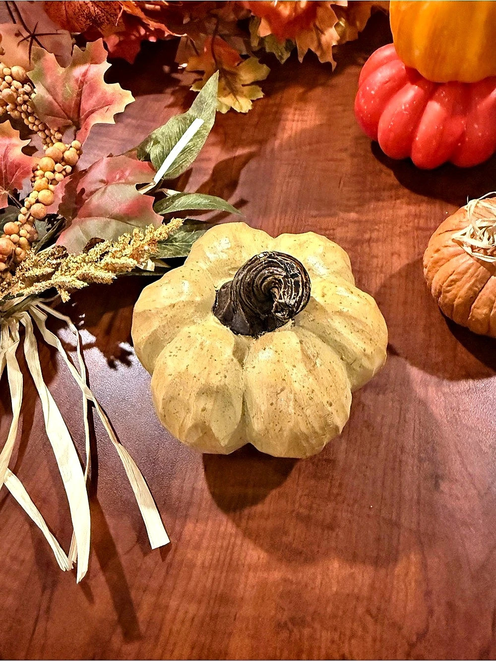 Fall Pumpkin Decor Assortment - Picture 4 of 5